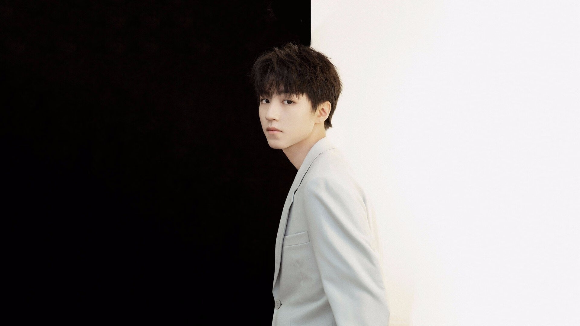 皇家社会传控精准压缩对方进攻区域,皇家社会在实况