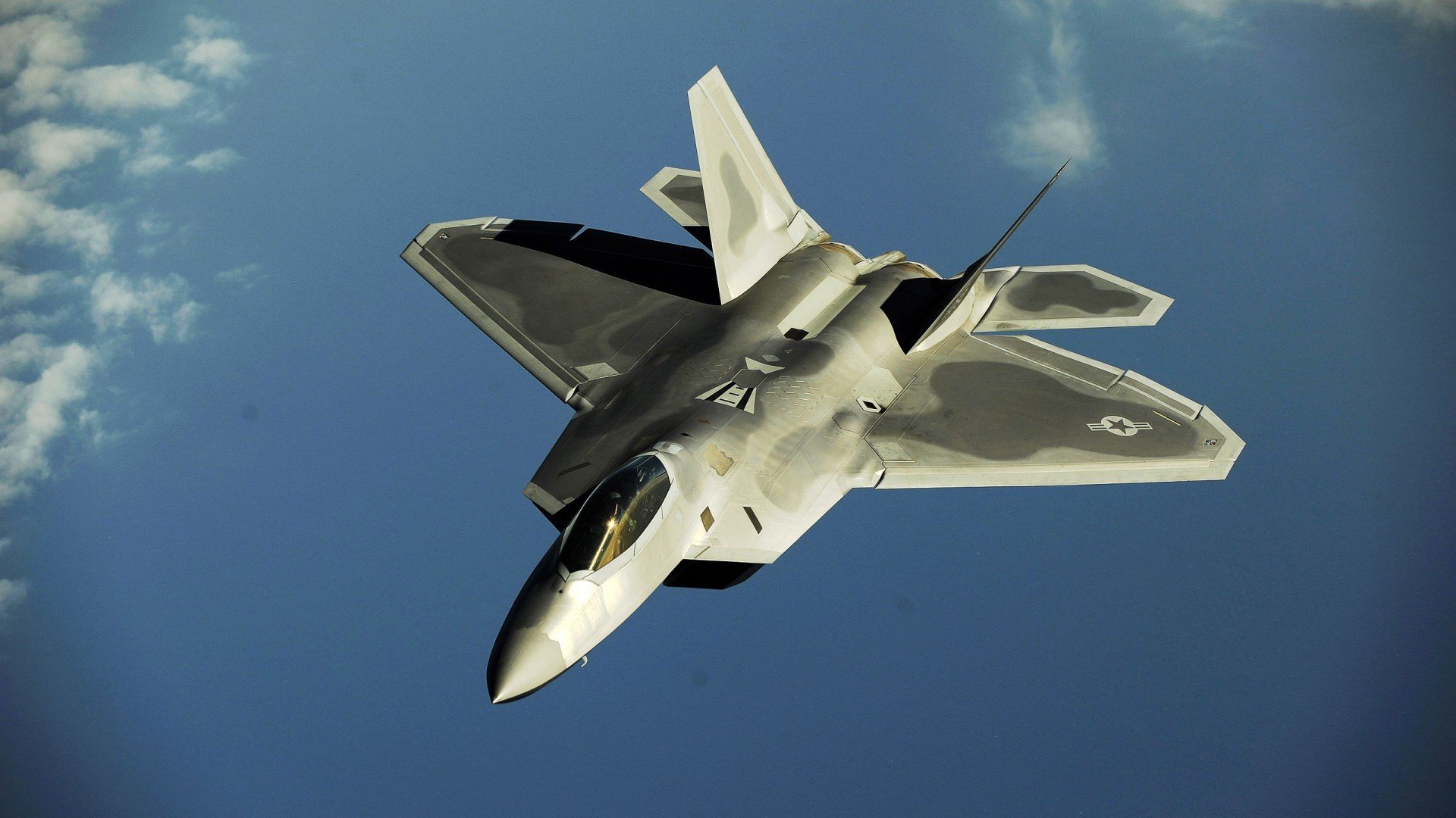 黄蜂反弹势头明显全队状态回暖,黄蜂防守